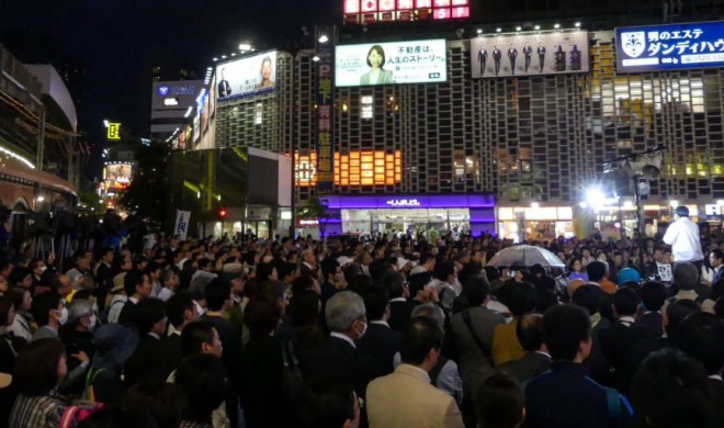立憲民主党・枝野幸男代表の演説に数千人！駅前を聴衆が埋め尽くす！「国を変える主役はあなたです！」