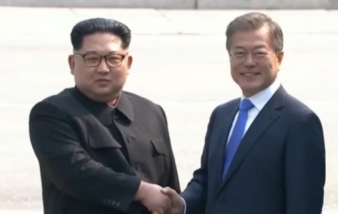 【歴史的】南北首脳が共同宣言！朝鮮半島の非核化を目指す！米中韓朝の４者会談も