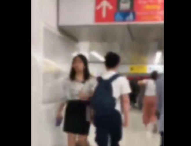 新宿駅に女性狙いの「タックルおじさん」が出現！歩きながら無差別タックル！新手の痴漢か