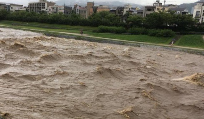 【速報】京都の桂川と園部川が氾濫危険水位を突破！西京区と右京区の一部に避難指示！