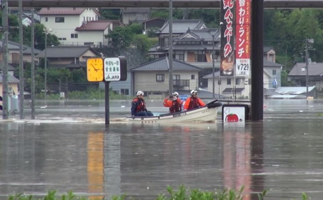 西日本豪雨、避難者は全体の0.3%だけ！217万人に避難勧告⇒避難確認は約6000人　住宅被害は約３万棟