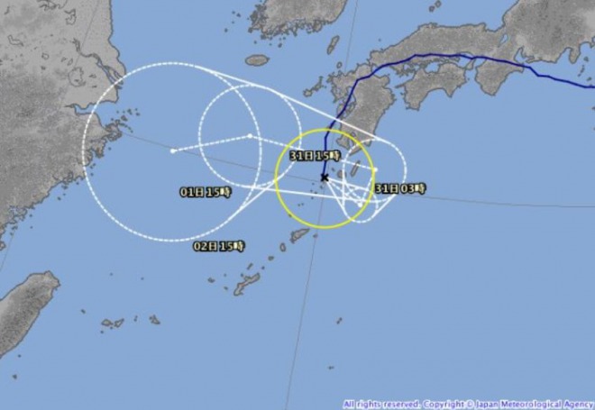 【異常】台風１２号、逆走して日本をグルっと横断！更にもう一回転して再発達！再上陸の恐れも