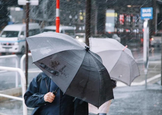 【注意】東日本や近畿地方で大雨予想！100ミリ超の雨量も！台風の被災地は警戒を
