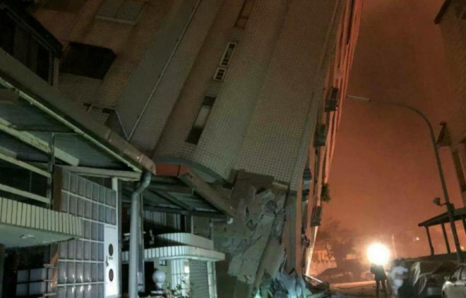 中国四川省で地震、2人死亡19人けが！地震の規模はM5.8　余震連発で被害多数