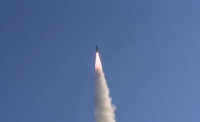 北朝鮮がミサイル発射！飛翔体２発を確認、ミサイル実験か　