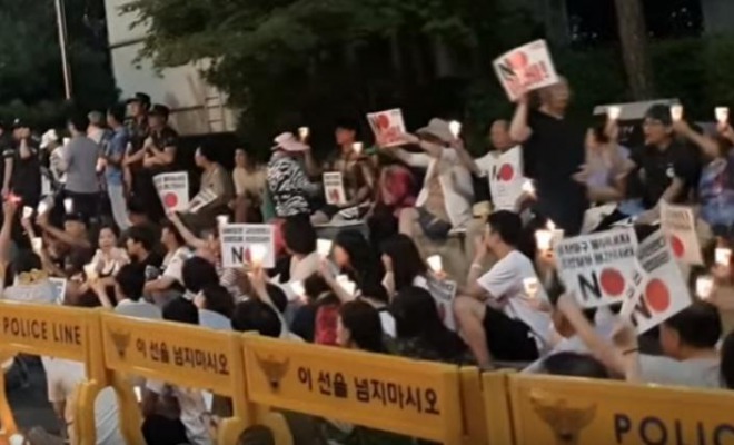 日本製品の不買運動、韓国市民から批判も！「NO日本」の不買旗がソウルから撤去へ　日韓共倒れ懸念