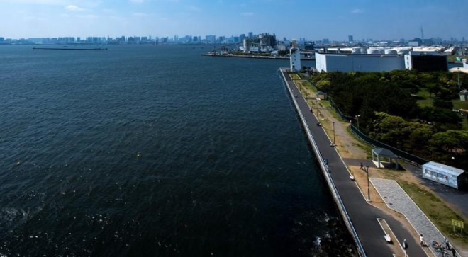 トライアスロン国際大会の最終日、東京湾の水質が基準内に！先日の中止から変更　合流式下水道で不安残る