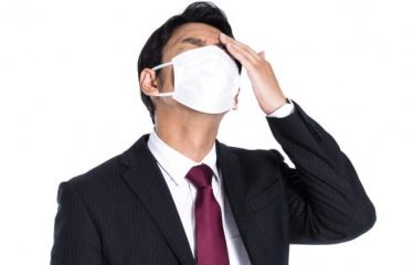「マスク頭痛」が話題に！マスクで低酸素状態、適度な着用で対策を　人が居ない時はマスクを外すことも