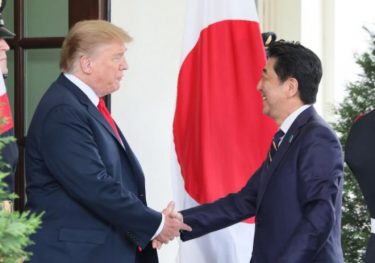 日米首脳が31日に電話会談へ　トランプ大統領がコメント！「偉大な友人である安倍首相に最大の敬意」
