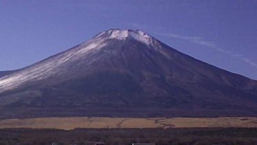 富士山の熱で雪が溶ける？「今年は雪が少ない」「富士山の雪が変」と話題に！噴火前の異常現象との噂も