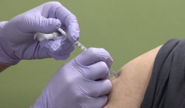 新型コロナ用のワクチン接種直後にトイレで60代女性が死亡　モデルナ製ワクチンの１回目　秋田県由利本荘市