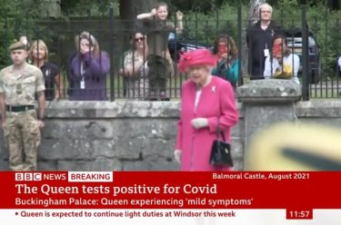 イギリスのエリザベス女王が陽性反応　軽い公務は継続　症状軽微と英国王室