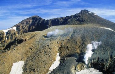 御嶽山の噴火警戒レベルを「２」に引き上げ！火山性地震の増加を観測　傾斜計で隆起　気象庁