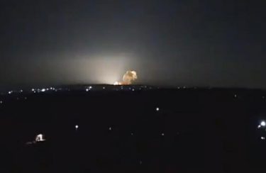 【速報】ロシア軍が空爆開始！首都キエフなどで爆発音、ウクライナ国境沿いで一斉進軍！オデッサに強襲上陸やロケット攻撃も