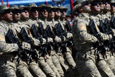 アゼルバイジャン、ロシアの平和維持部隊に攻撃か　侵入して監視所も　隣国アルメニアとの係争地ナゴルノ・カラバフ