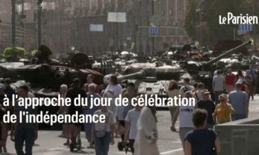 今日はウクライナの独立記念日、首都に破壊したロシア軍の戦車展示　戦争開始から半年間で市民５５００人以上が死亡