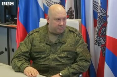 ロシア軍の新総司令官、劣勢状況を認める！併合の４州に戒厳令　セルゲイ・スロビキン氏「状況は緊迫している」
