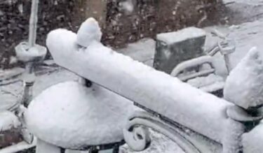 北陸・東北・中国地方などで猛烈な大雪観測！月曜までに100センチ以上の積雪予想も　高知県で観測史上1位　顕著な大雪に関する気象情報