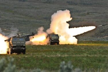 HIMARSの射程が150キロに拡大へ！ロケット弾「GLSDB」をウクライナに供与　ロシア軍の軍事拠点の大半を攻撃可能に！