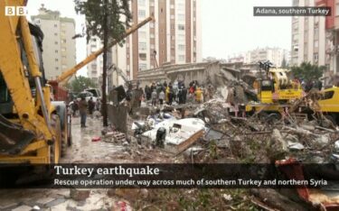 【速報】トルコ大地震の死亡者数5000人超える！トルコ史上最悪の地震被害か　余震と雪で救出作業は難航、取材中にビル崩壊も
