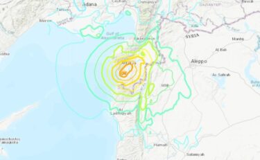 トルコでM6.4とM5.8の地震が連続発生！大地震の余震、捜索作業中の現場は騒然　複数の家屋が倒壊したとの報道も