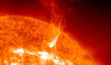 M6.3の大型太陽フレアが発生！連日連夜の連続発生に地球の地磁気変動、地震や噴火の発生リスクが高止まり状態に！