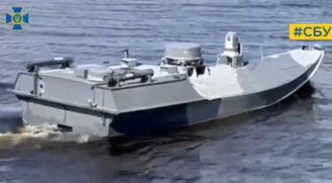 ウクライナ軍が水上ドローン「シーベイビー」を公開！ドローン攻撃でロシア軍艦を破壊、世界各国に衝撃！ドローン水上部隊の存在も