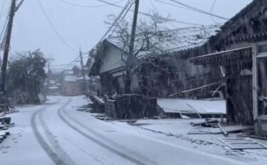 【注意】石川県など震災被災地で大雪を観測！北陸や北日本に大雪警報　潰れた家屋に雪が降り積もる　救助作業は難航