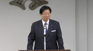 【速報】静岡の川勝知事が電撃辞職を表明！入庁式で職業差別発言　リニア計画にも影響か　「基本的に頭脳・知性の高い方たちです」