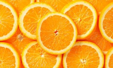 オレンジ飲料で販売休止が相次ぐ！輸入果汁高騰、減産と円安のダブルパンチ！国内流通の約9割が輸入品